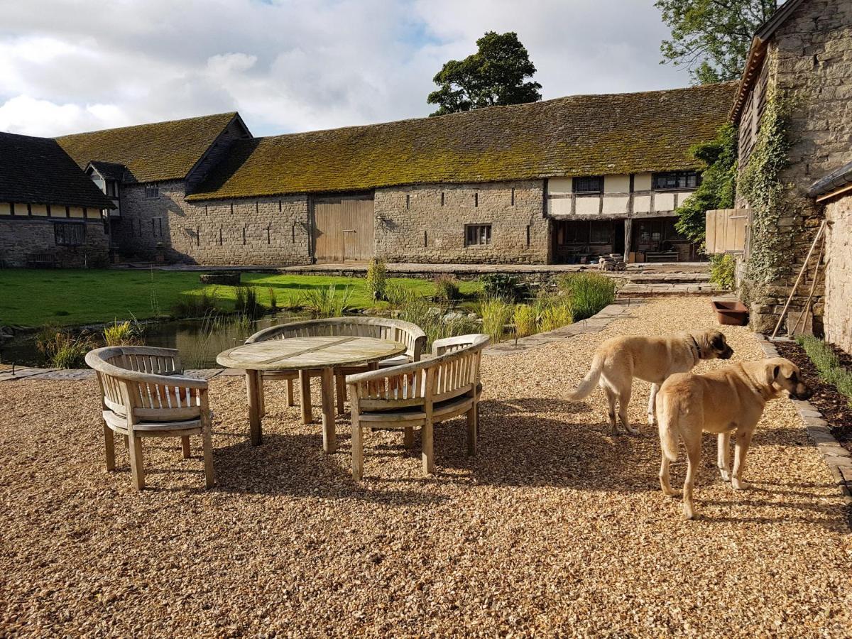 Vila The Threshing Barn At Penrhos Court Kington  Exteriér fotografie