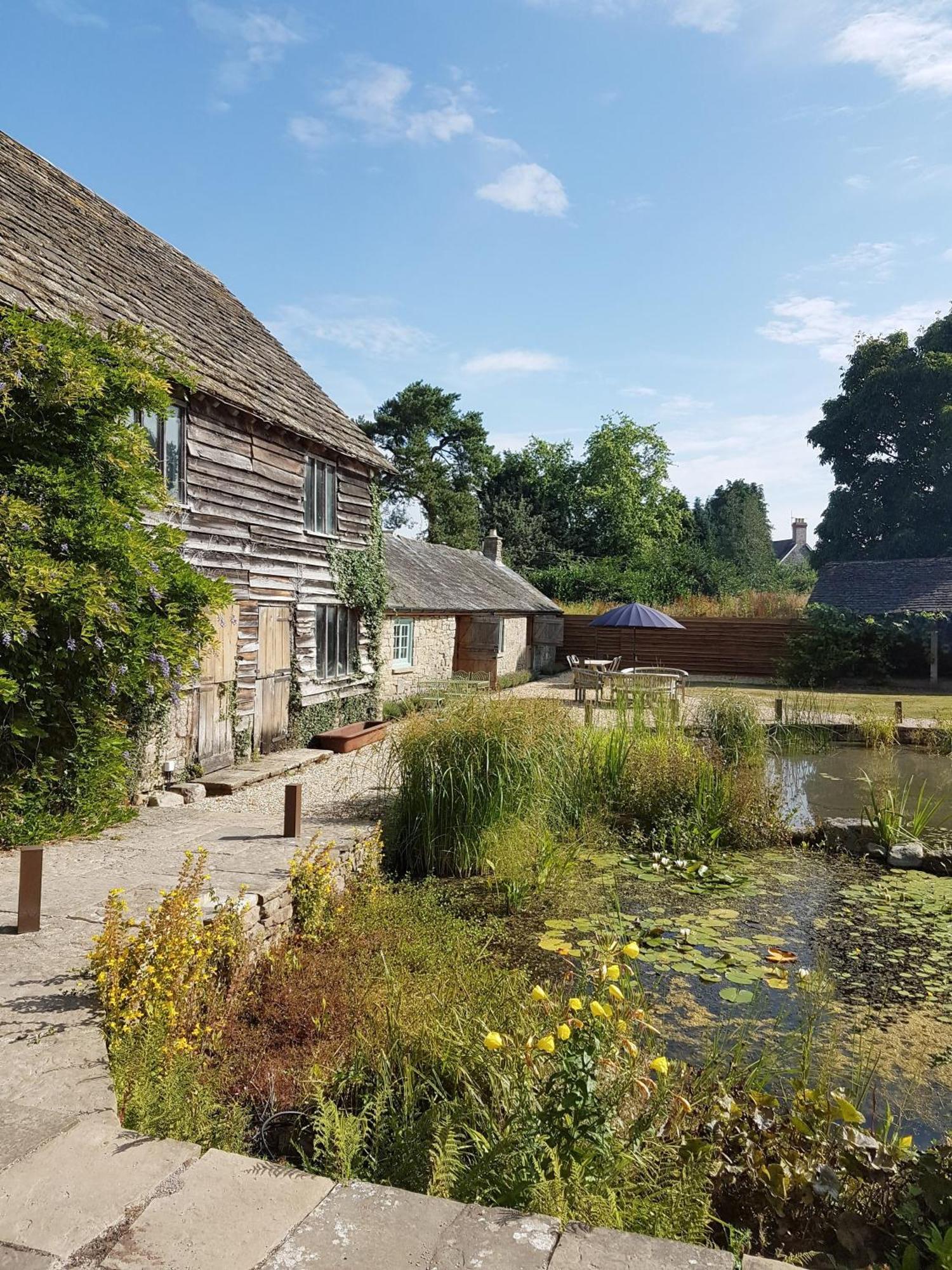 Vila The Threshing Barn At Penrhos Court Kington  Pokoj fotografie